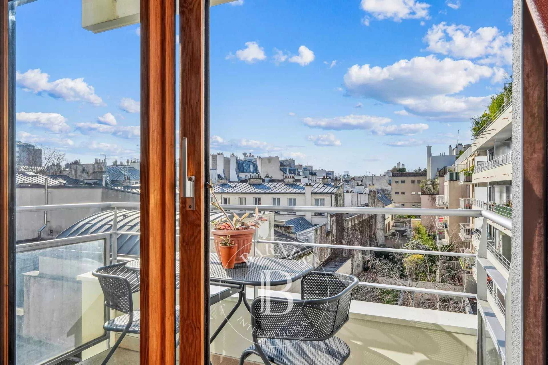 Apartment Paris 75011  -  ref 85675987 (picture 1)