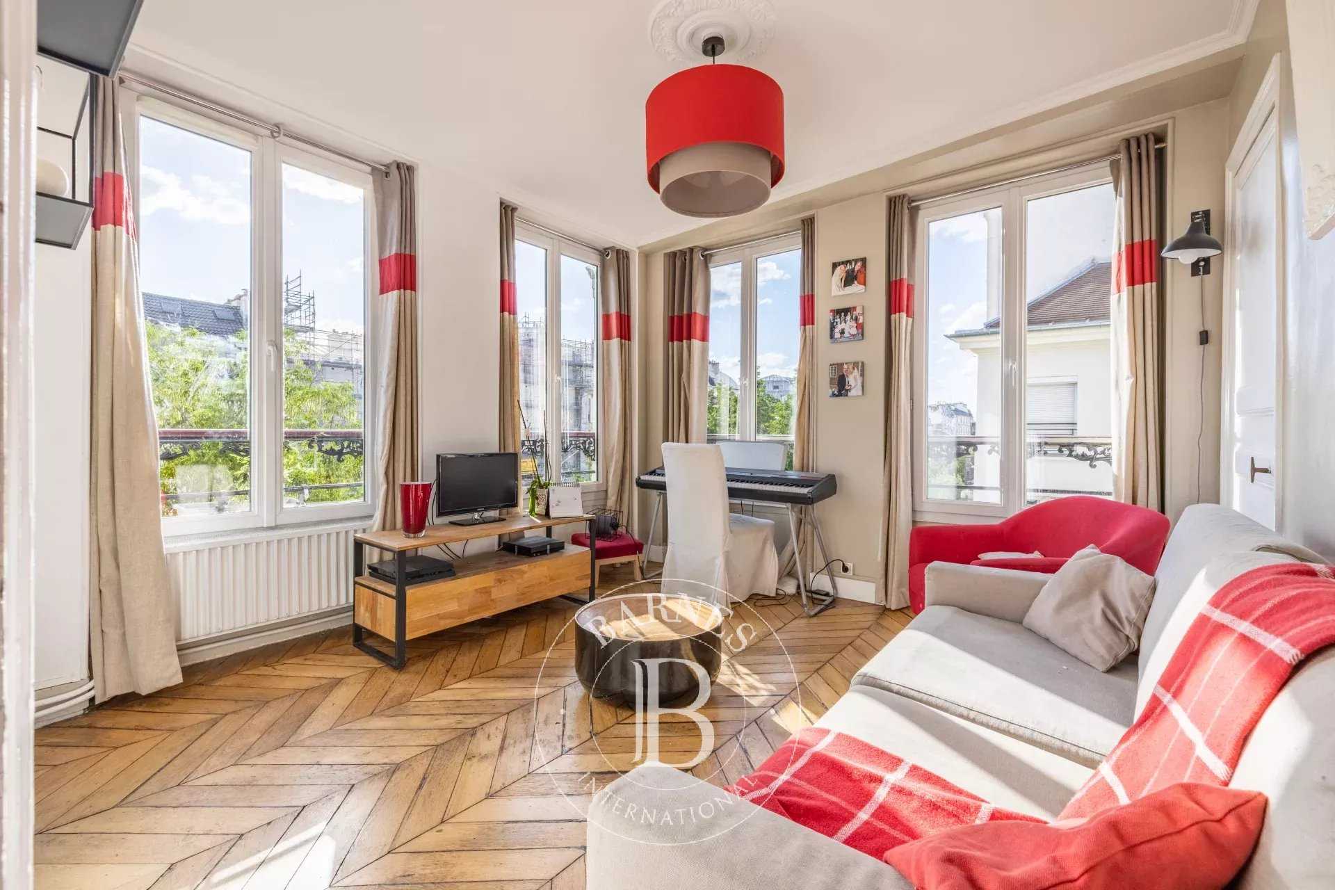 Apartment Paris 75011  -  ref 7267395 (picture 1)