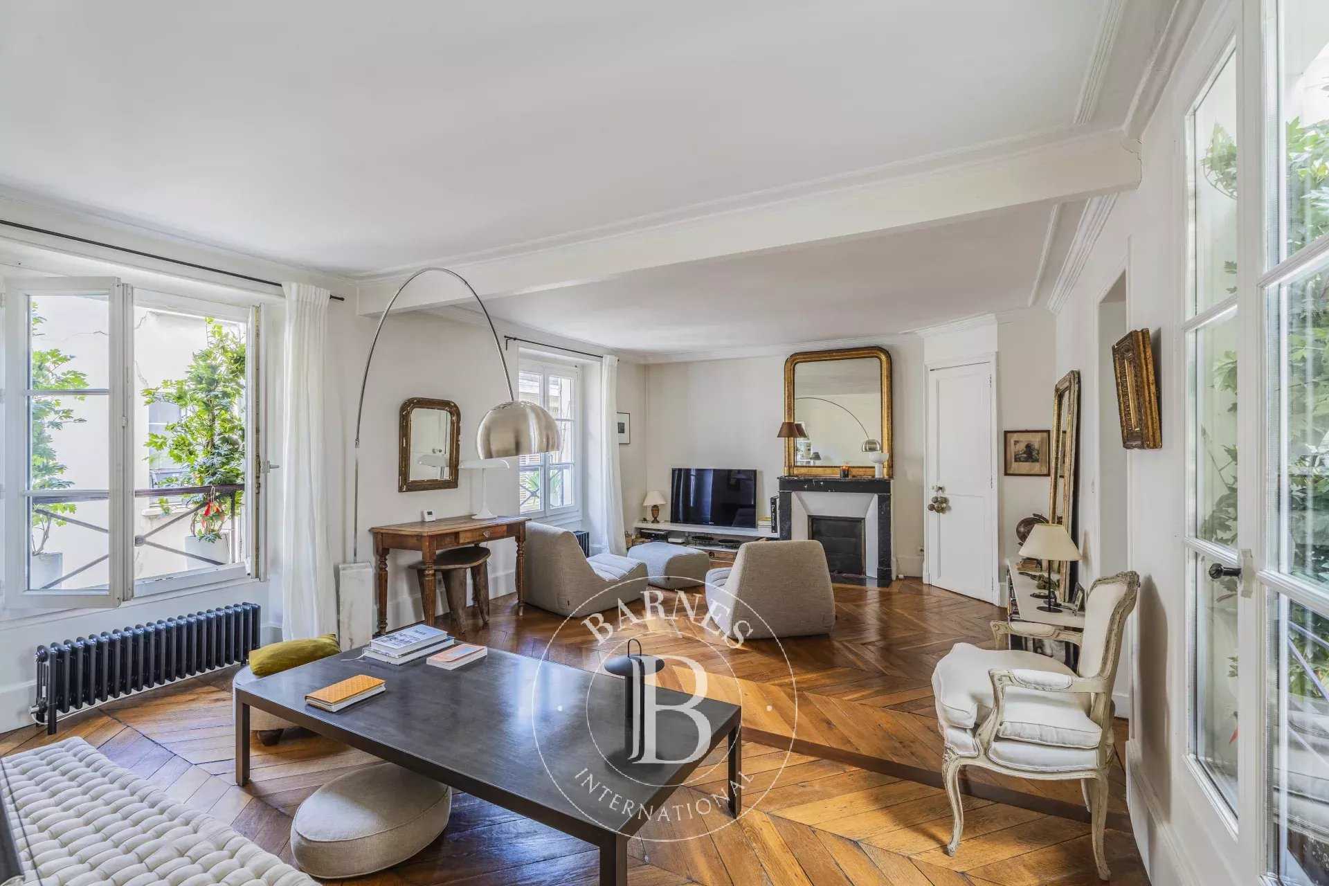 Appartement Paris 75011  -  ref 86093127 (picture 1)