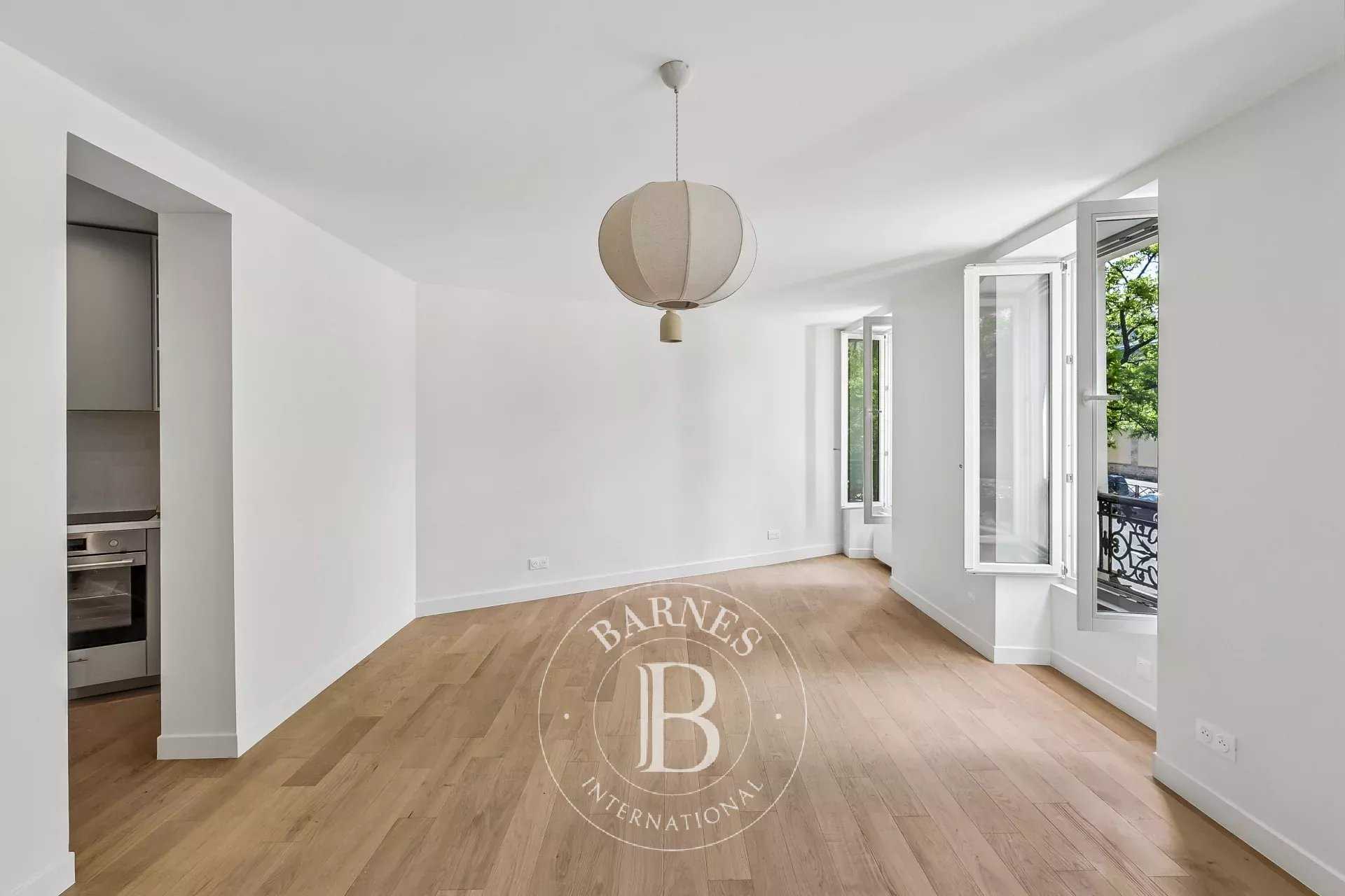 Apartment Paris 75011  -  ref 87048709 (picture 3)