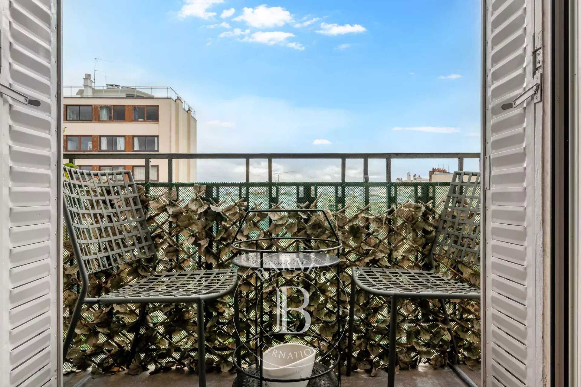 Apartment Paris 75011  -  ref 83533275 (picture 2)