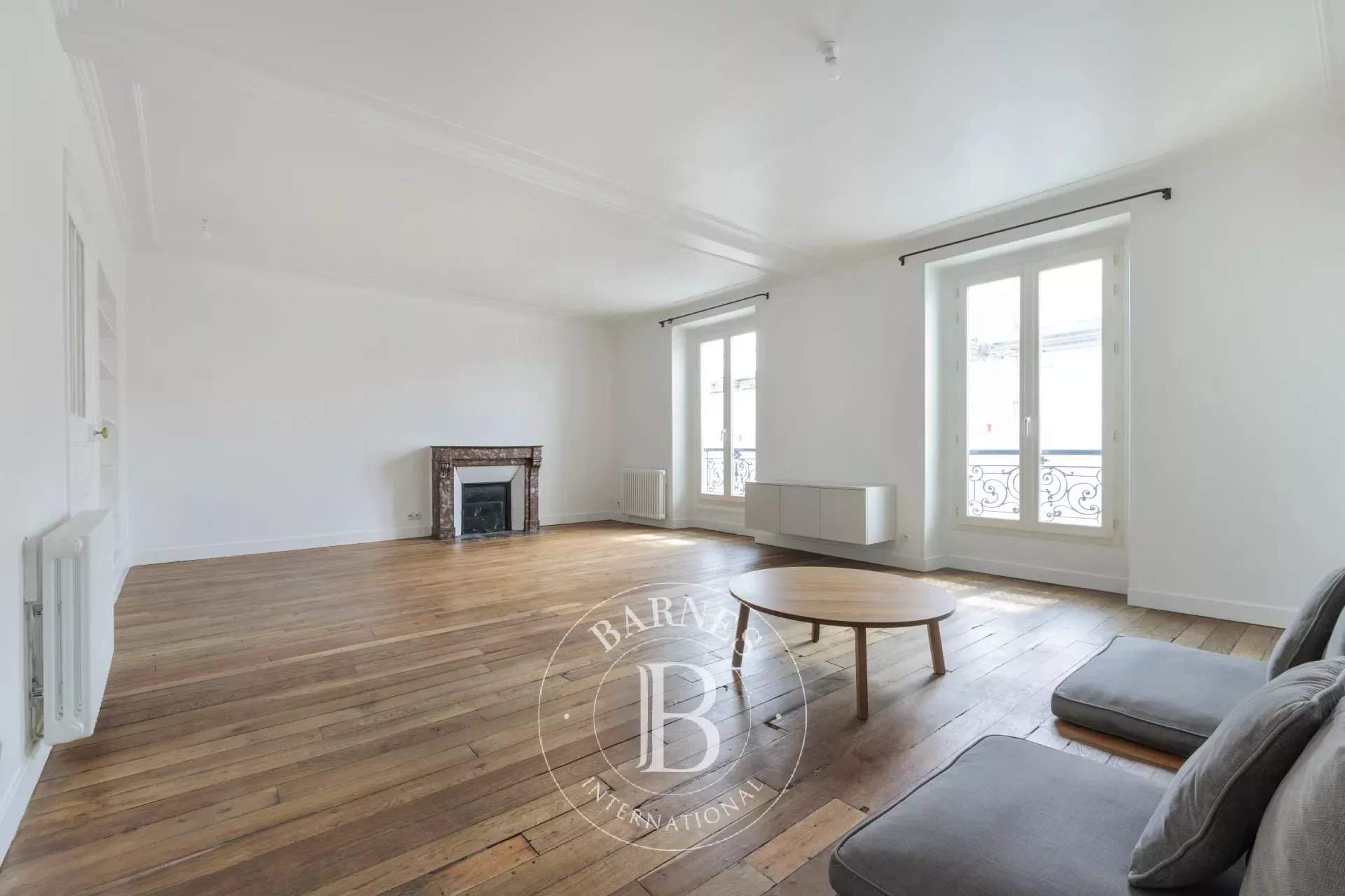 Paris  - Apartment 2 Bedrooms - picture 3