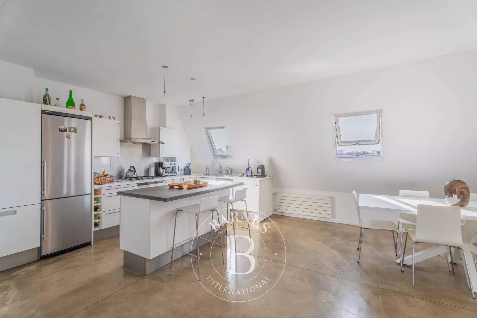 Paris  - Apartment 2 Bedrooms - picture 9