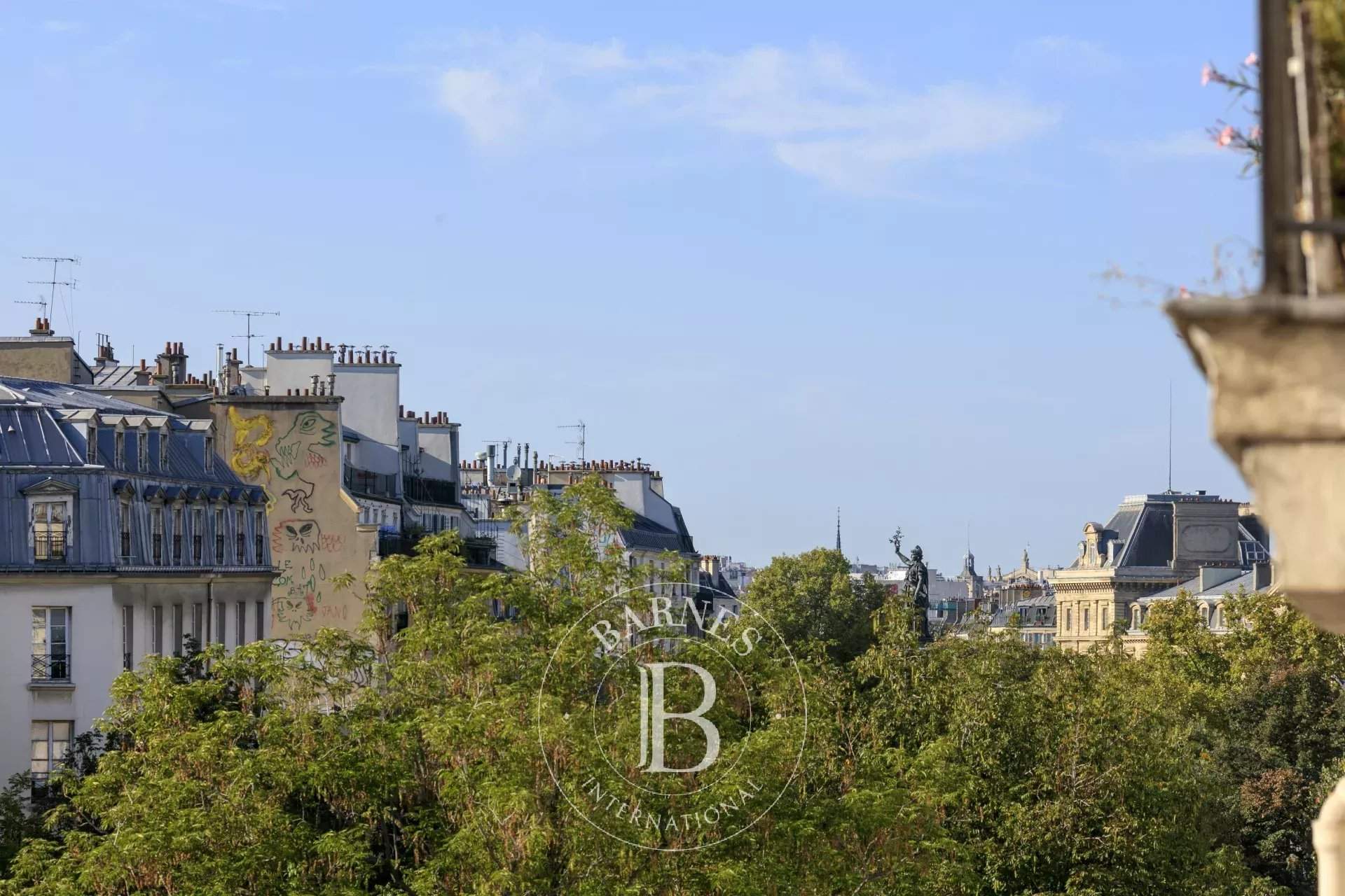 Paris  - Apartment 3 Bedrooms - picture 11