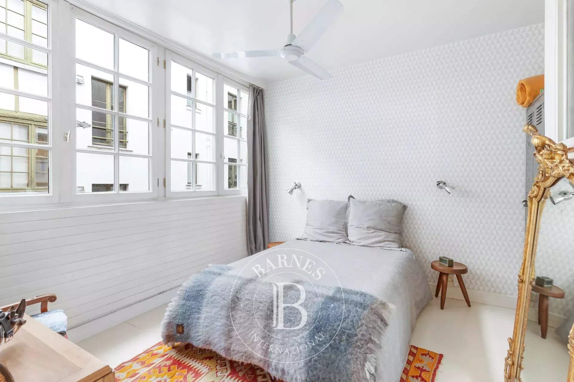 Paris  - Apartment 2 Bedrooms - picture 8