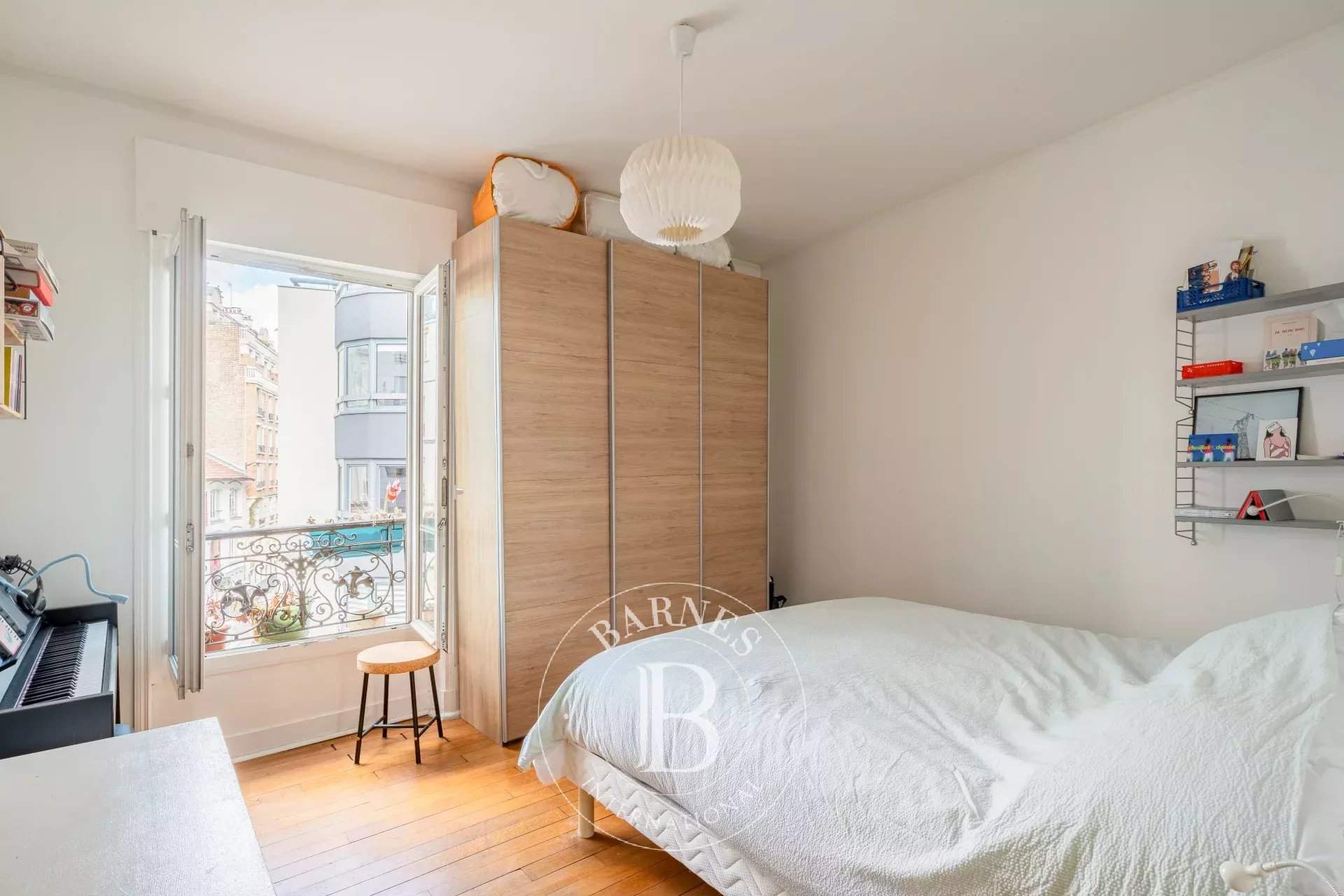 Paris  - Apartment 2 Bedrooms - picture 8