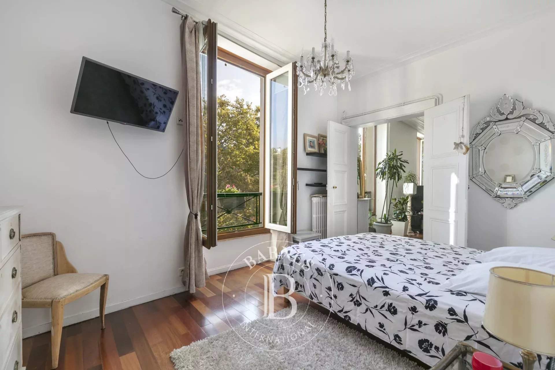 Paris  - Appartement 4 Pièces 2 Chambres - picture 4