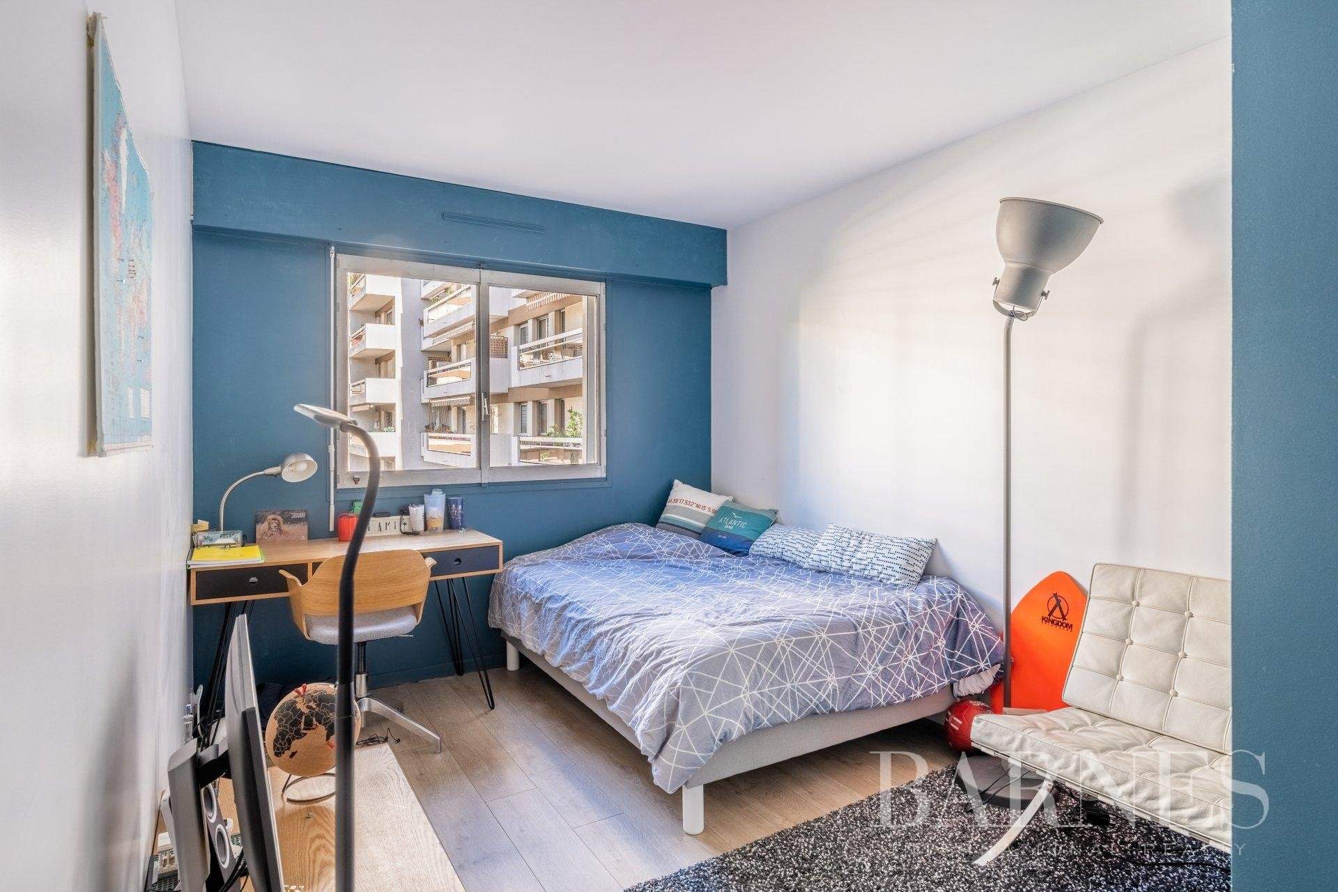 Paris  - Apartment 4 Bedrooms - picture 20
