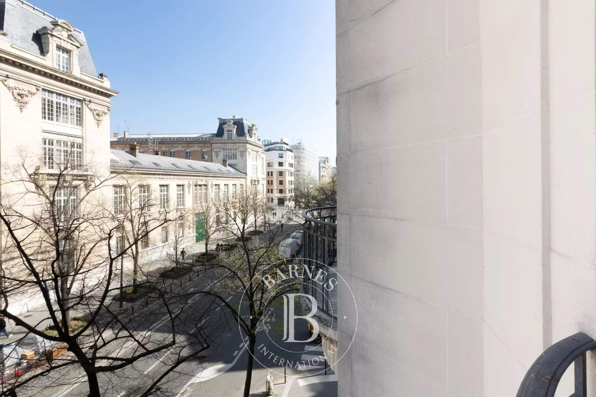 Paris  - Apartment 3 Bedrooms - picture 4