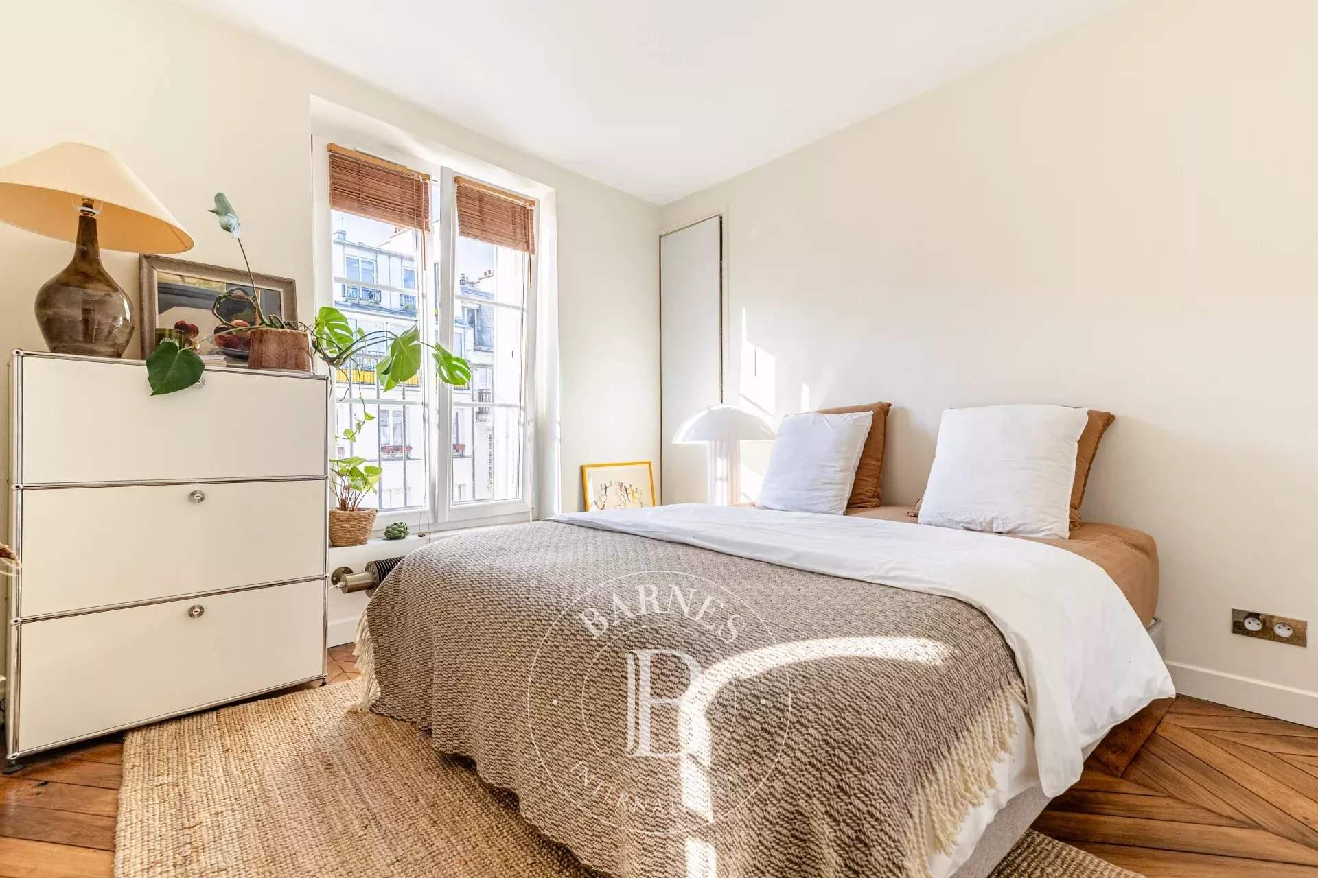 Paris  - Appartement 4 Pi&egrave;ces 2 Chambres - picture 9