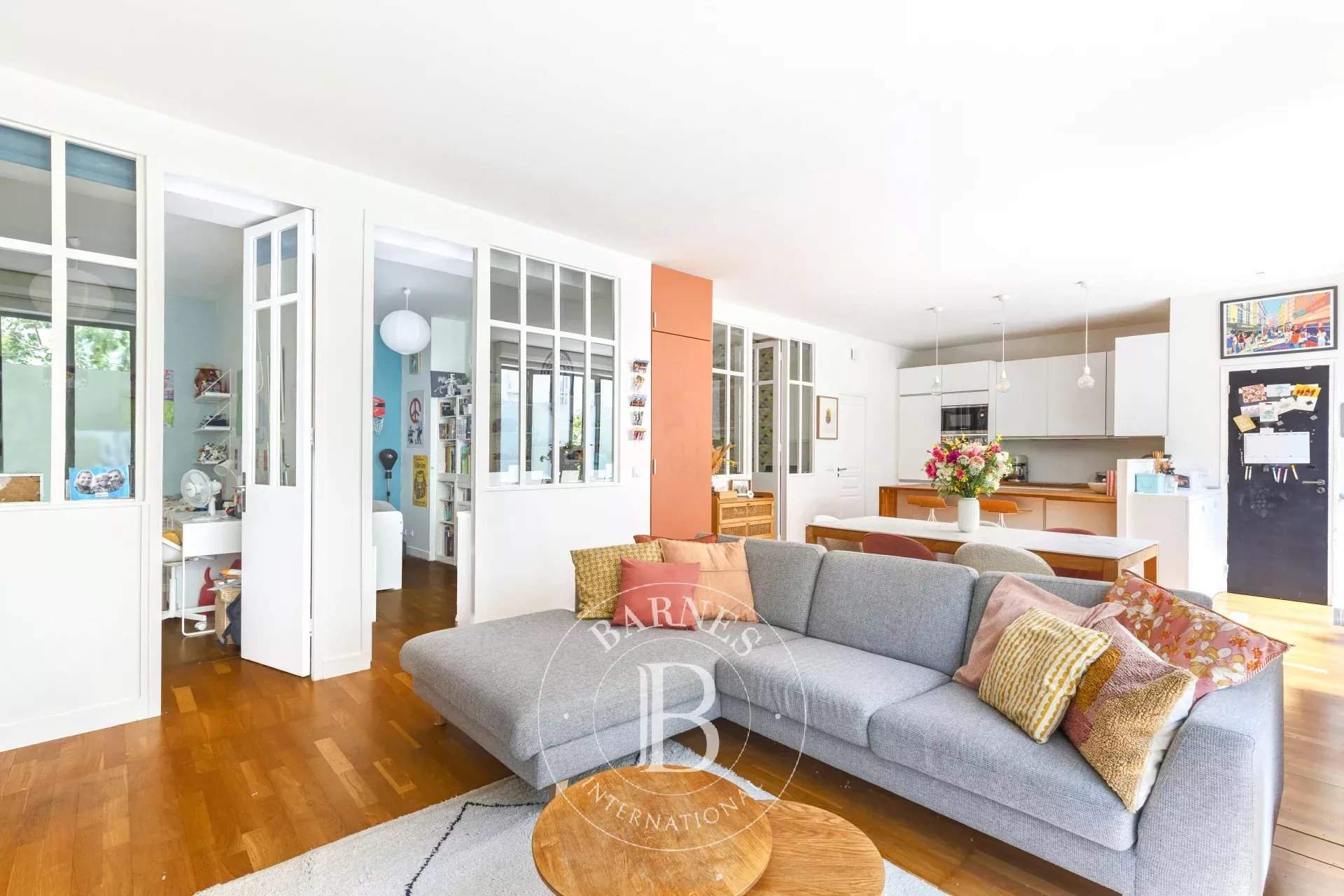 Paris  - Apartment 3 Bedrooms - picture 4