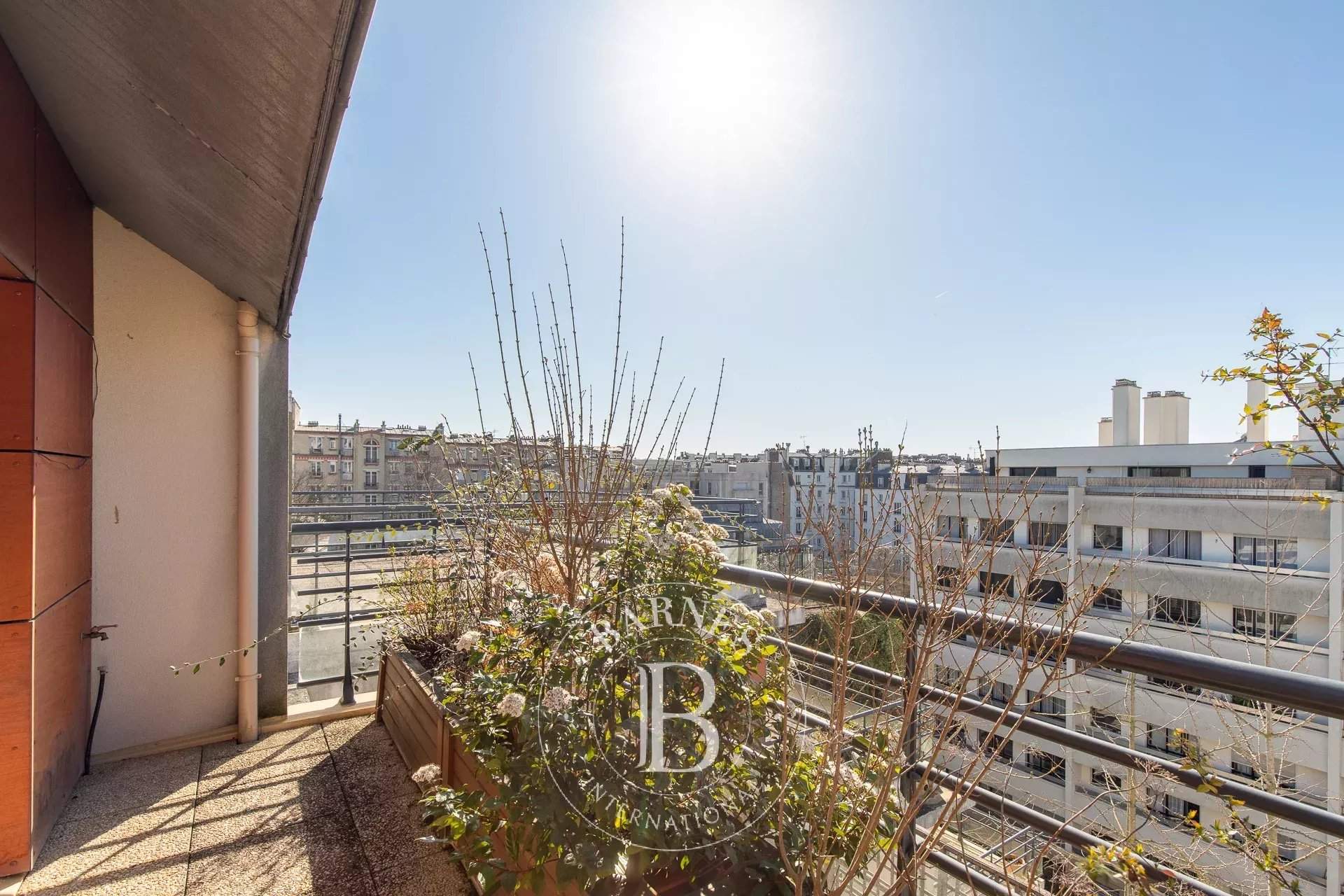 Paris  - Apartment 3 Bedrooms - picture 9