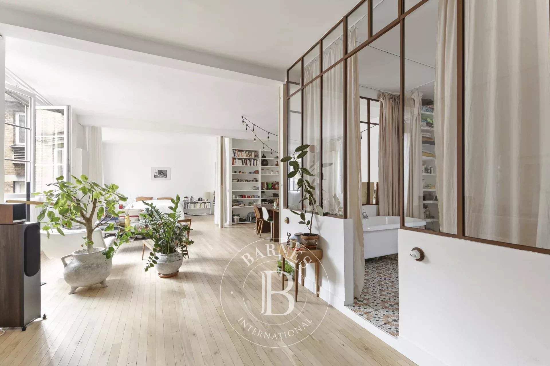 Paris  - Appartement 3 Pi&egrave;ces, 1 Chambre - picture 7