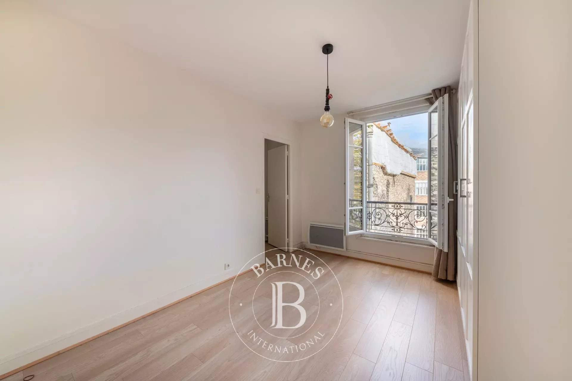 Paris  - Apartment 1 Bedroom - picture 12