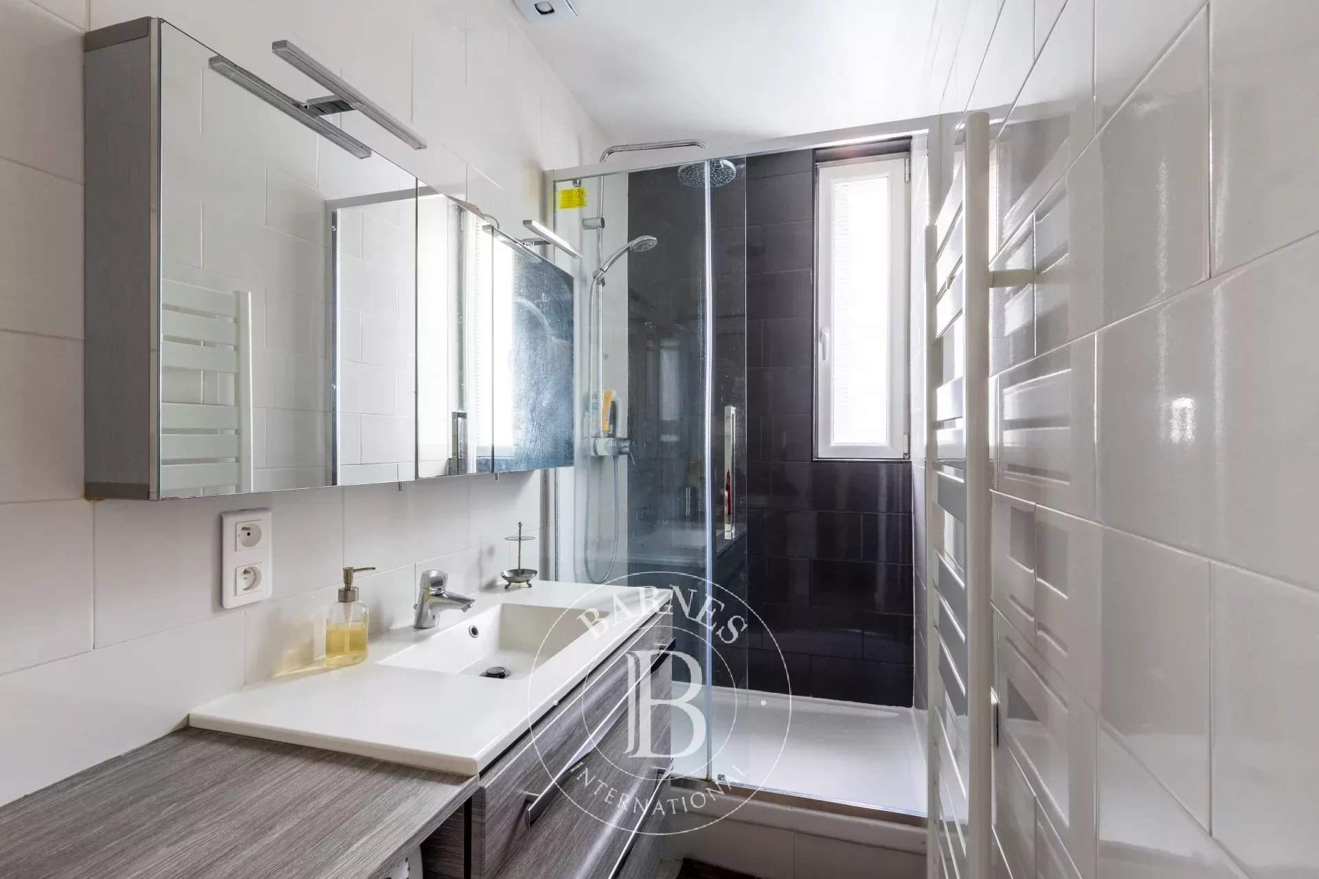 Paris  - Apartment 2 Bedrooms - picture 7