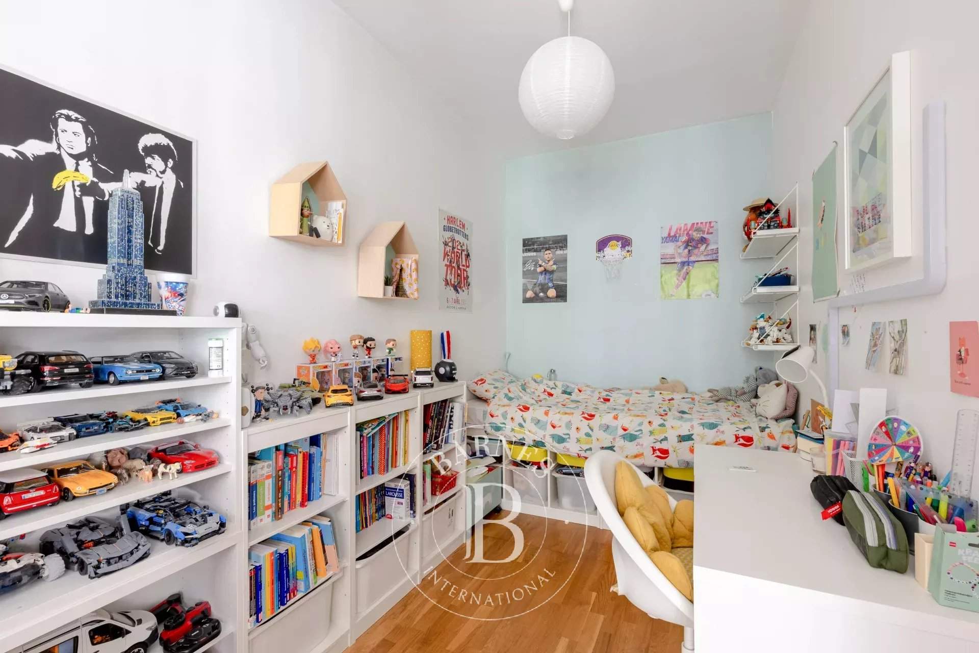 Paris  - Apartment 3 Bedrooms - picture 8
