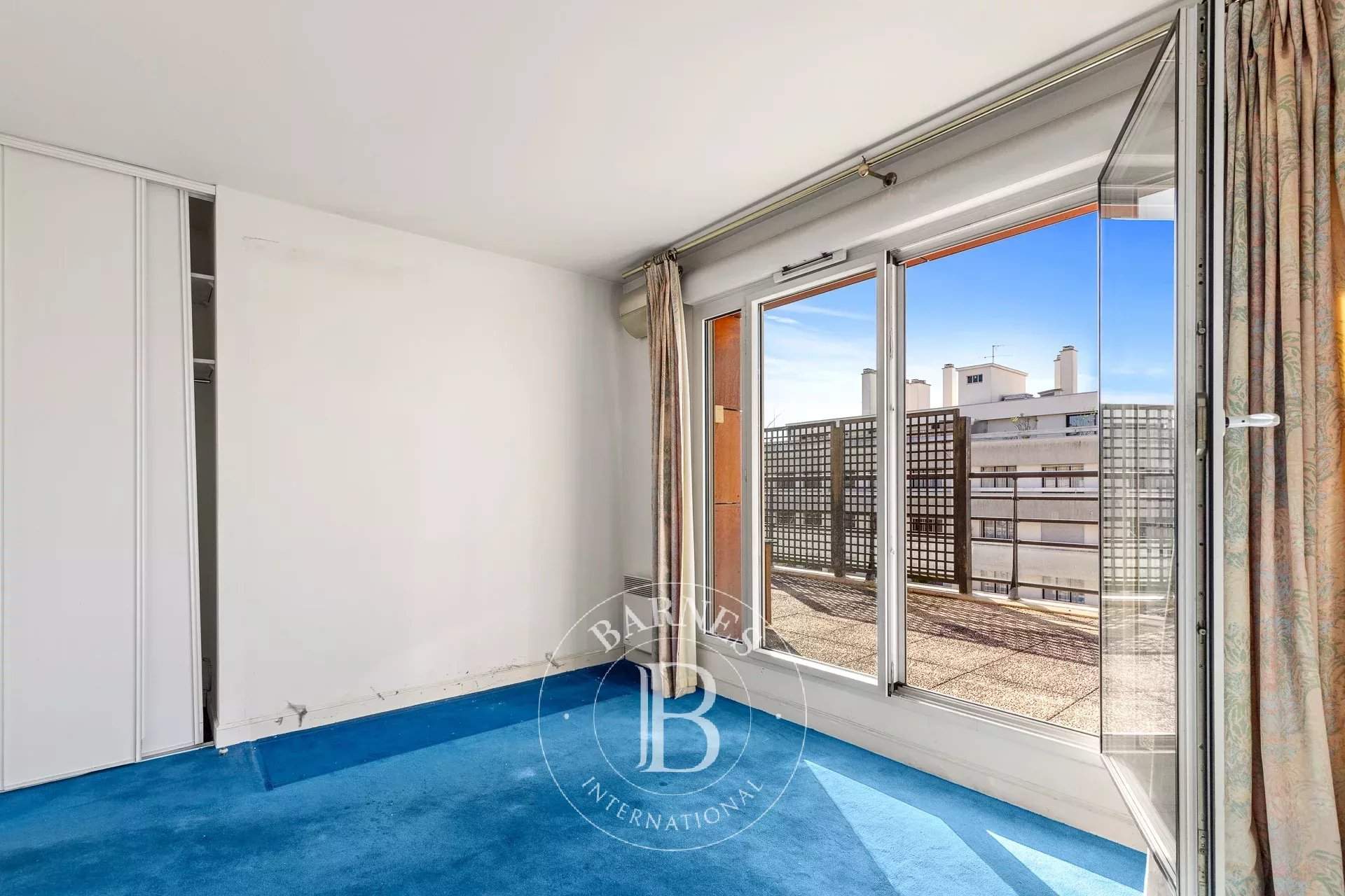 Paris  - Apartment 3 Bedrooms - picture 18