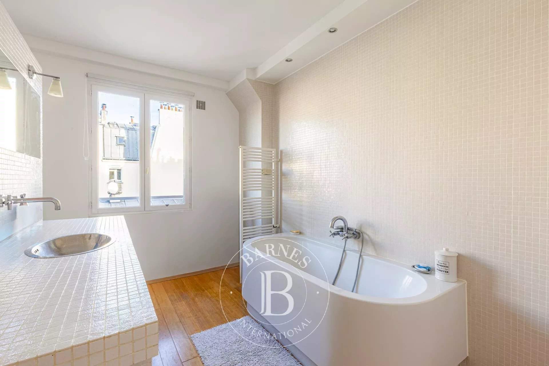 Paris  - Appartement 4 Pi&egrave;ces 2 Chambres - picture 8