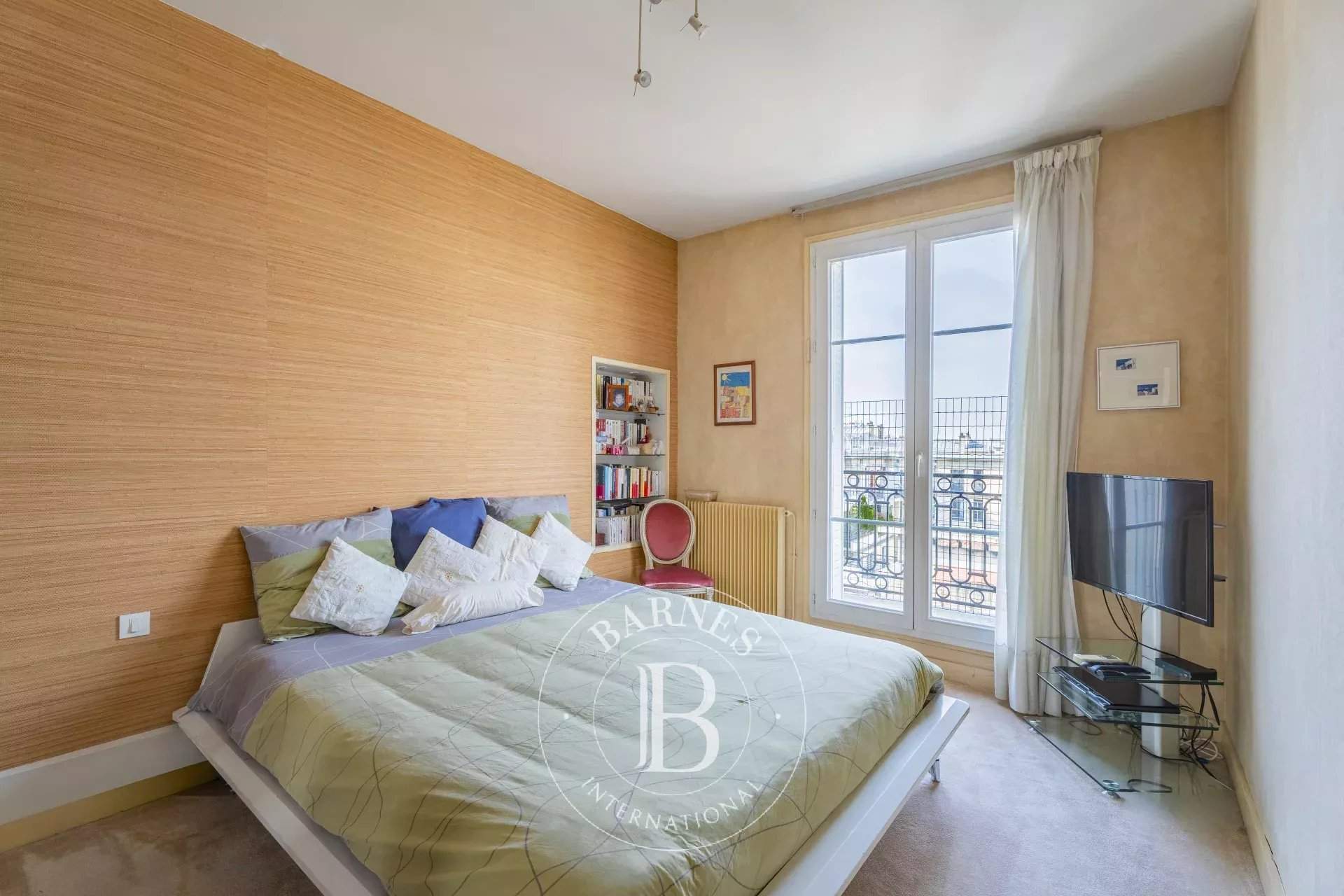 Paris  - Appartement 6 Pièces 4 Chambres - picture 9