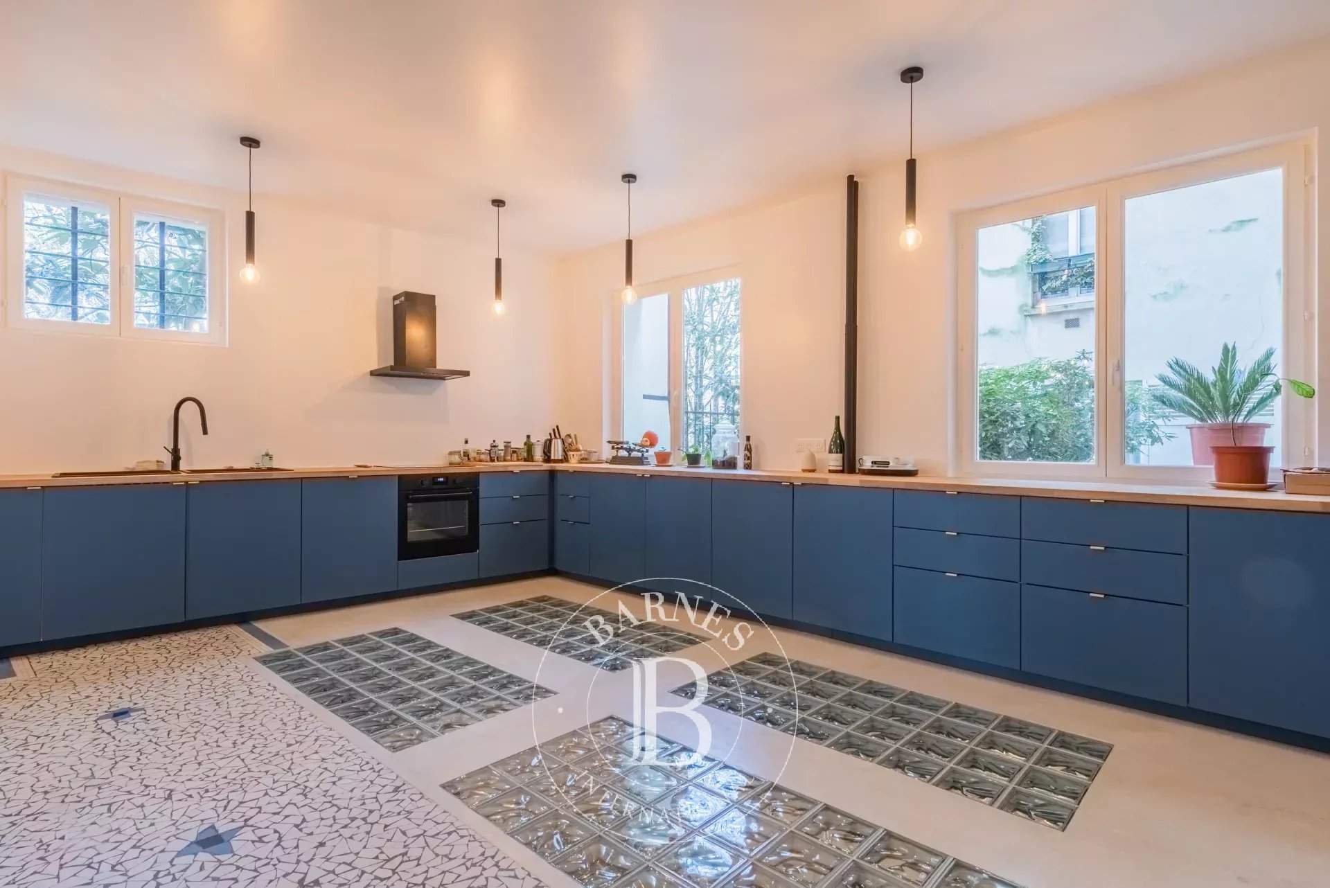 Paris  - Appartement 5 Pièces 2 Chambres - picture 8