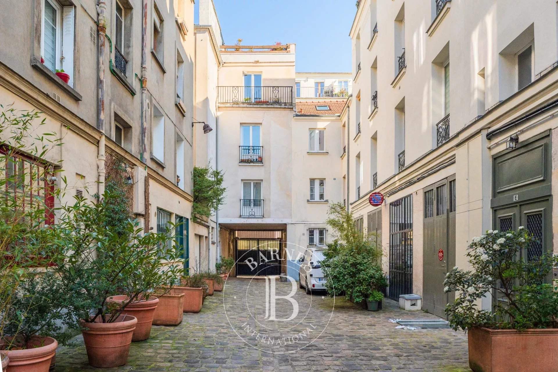 Paris  - Apartment 4 Bedrooms - picture 2