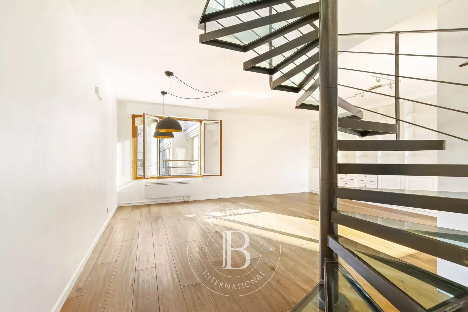 Paris  - Appartement 5 Pièces 4 Chambres - picture 3