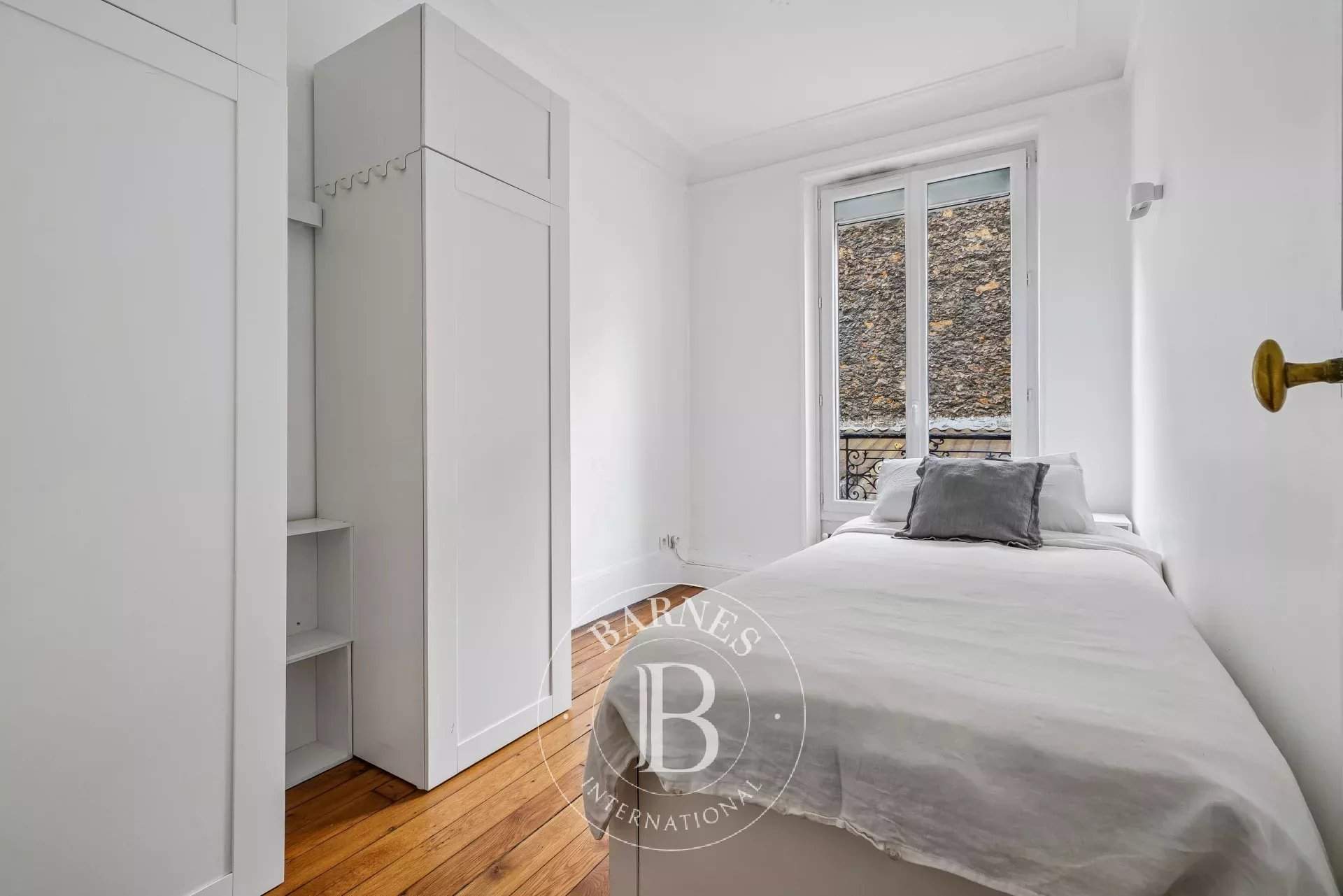 Paris  - Apartment 2 Bedrooms - picture 8