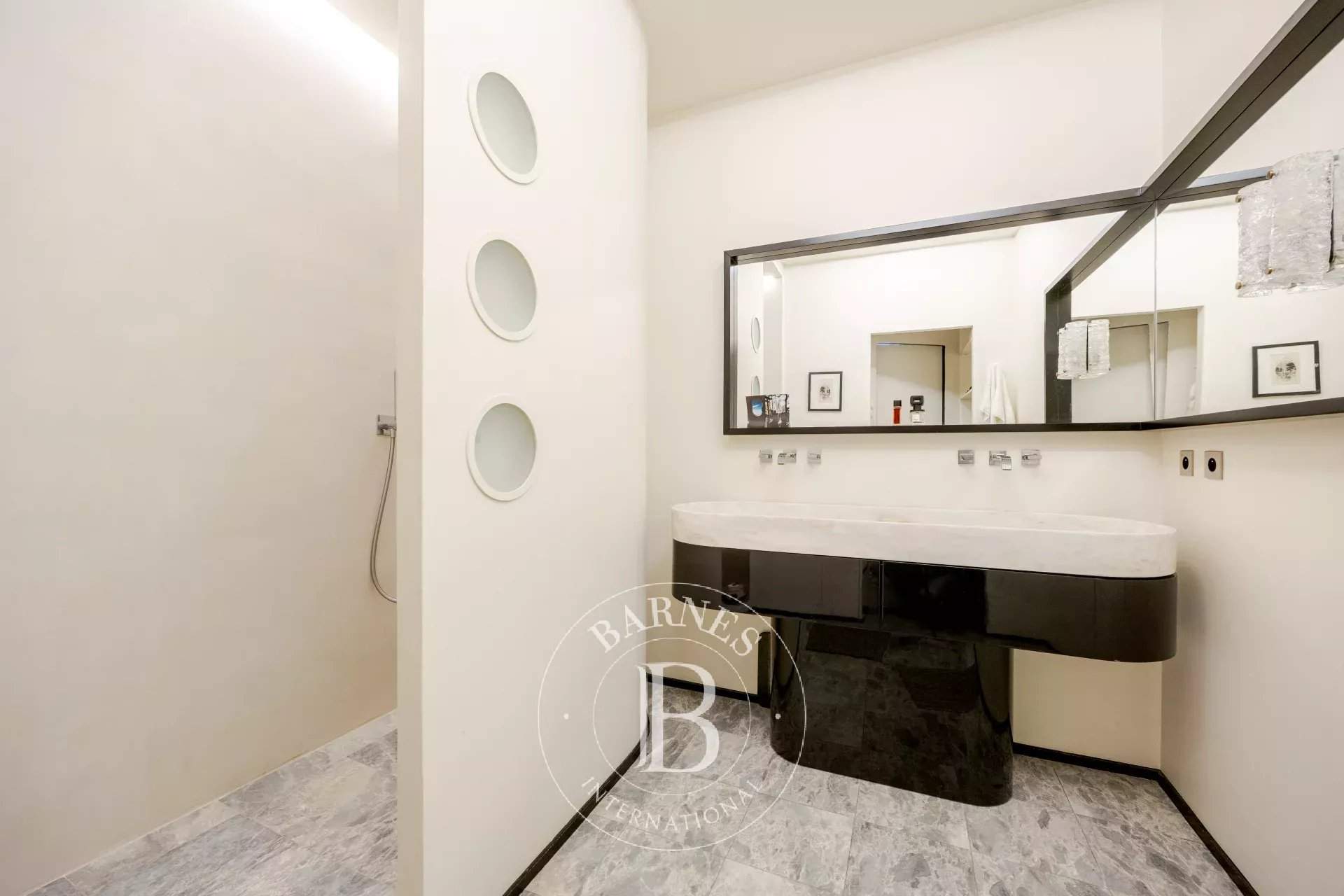 Paris  - Appartement 3 Pi&egrave;ces 2 Chambres - picture 10