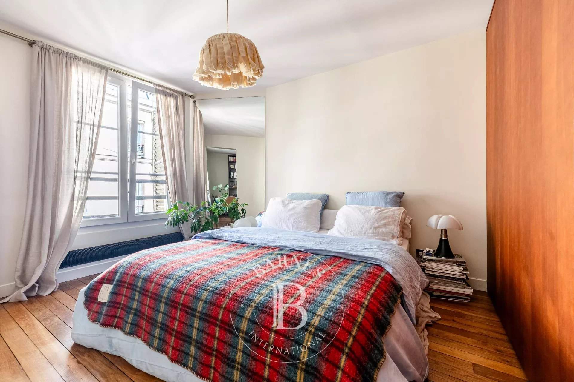 Paris  - Appartement 4 Pi&egrave;ces 2 Chambres - picture 11