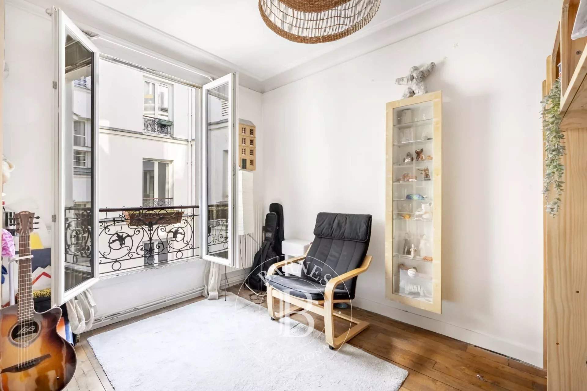 Paris  - Apartment 4 Bedrooms - picture 11