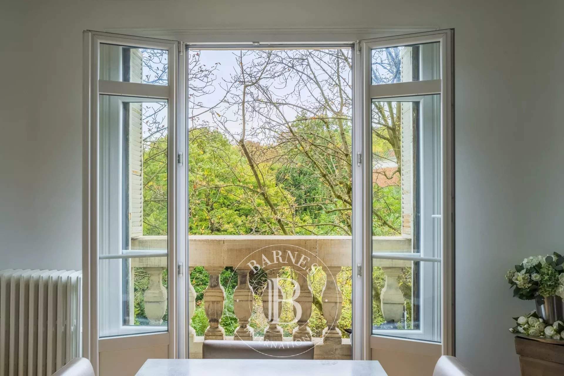 Paris  - Apartment 4 Bedrooms - picture 5