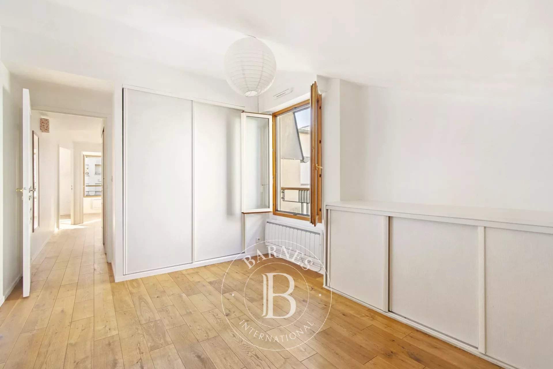 Paris  - Appartement 5 Pièces 4 Chambres - picture 10