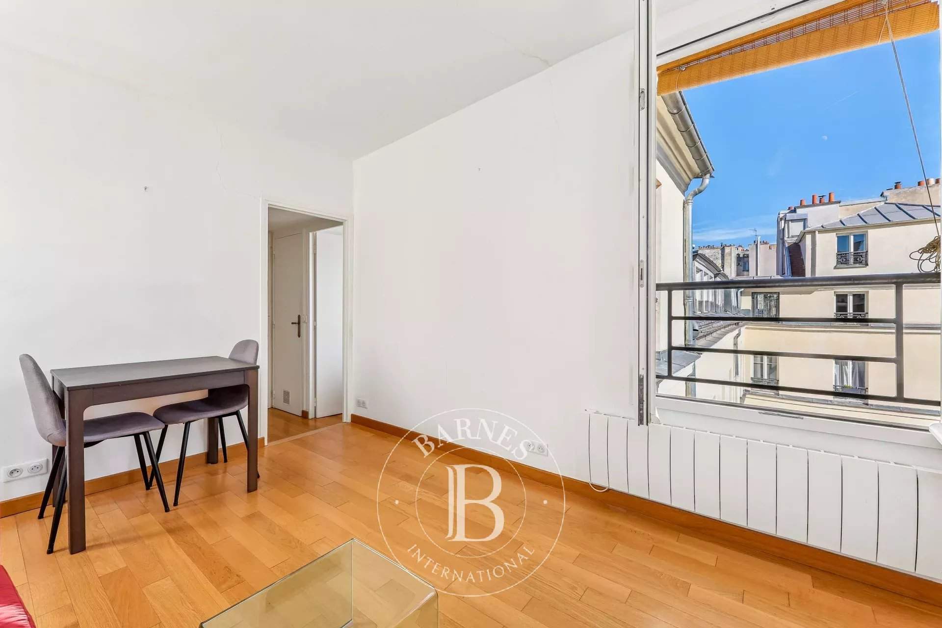 Paris  - Appartement 2 Pi&egrave;ces, 1 Chambre - picture 3