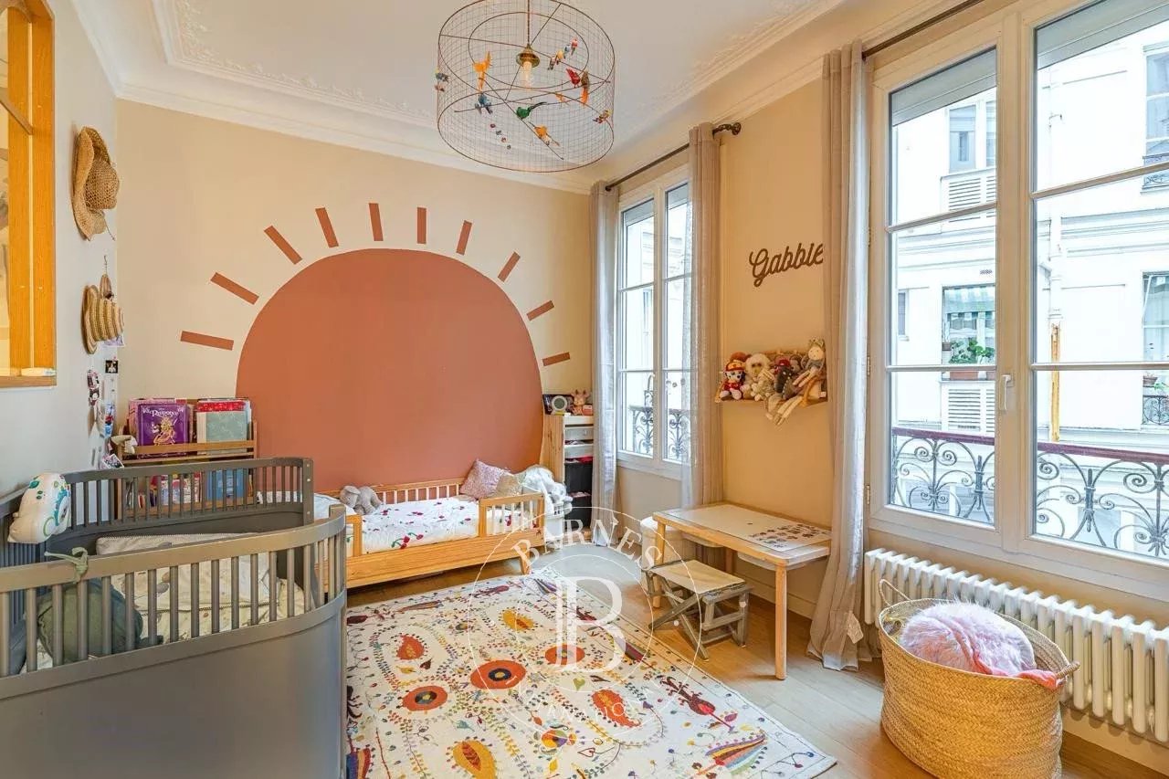 Paris  - Apartment 4 Bedrooms - picture 12