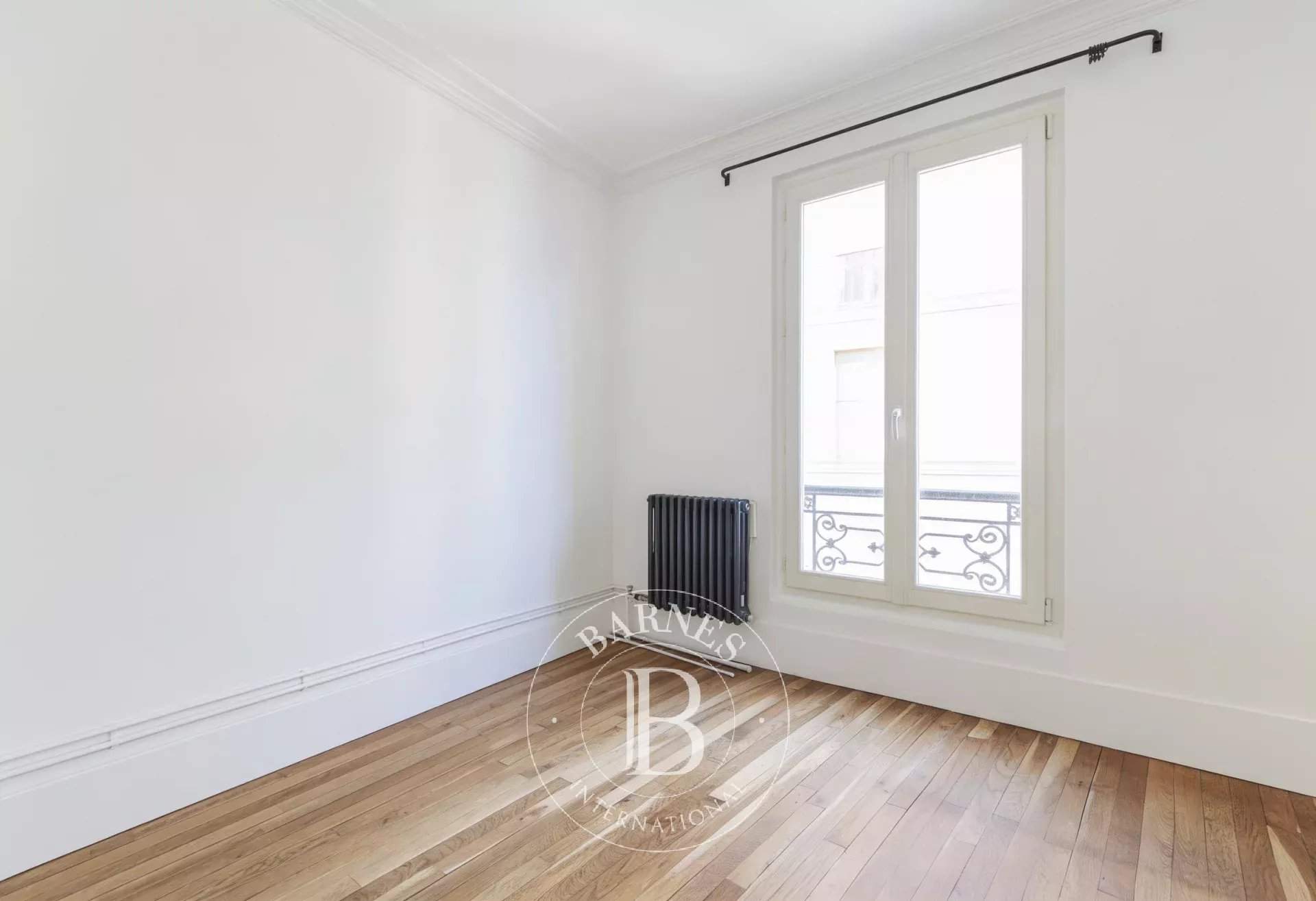 Paris  - Apartment 2 Bedrooms - picture 8