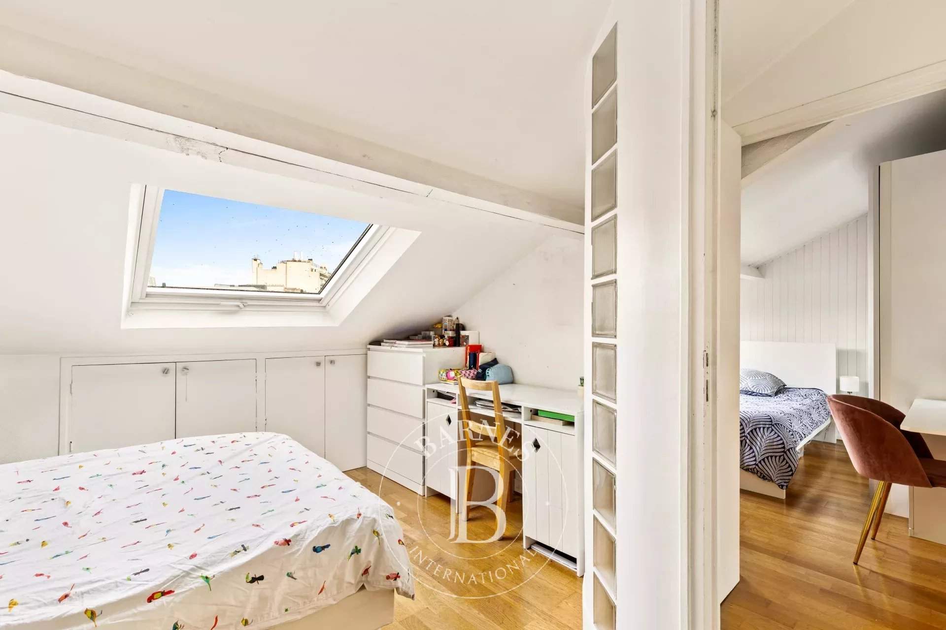 Paris  - Appartement 4 Pièces 3 Chambres - picture 10