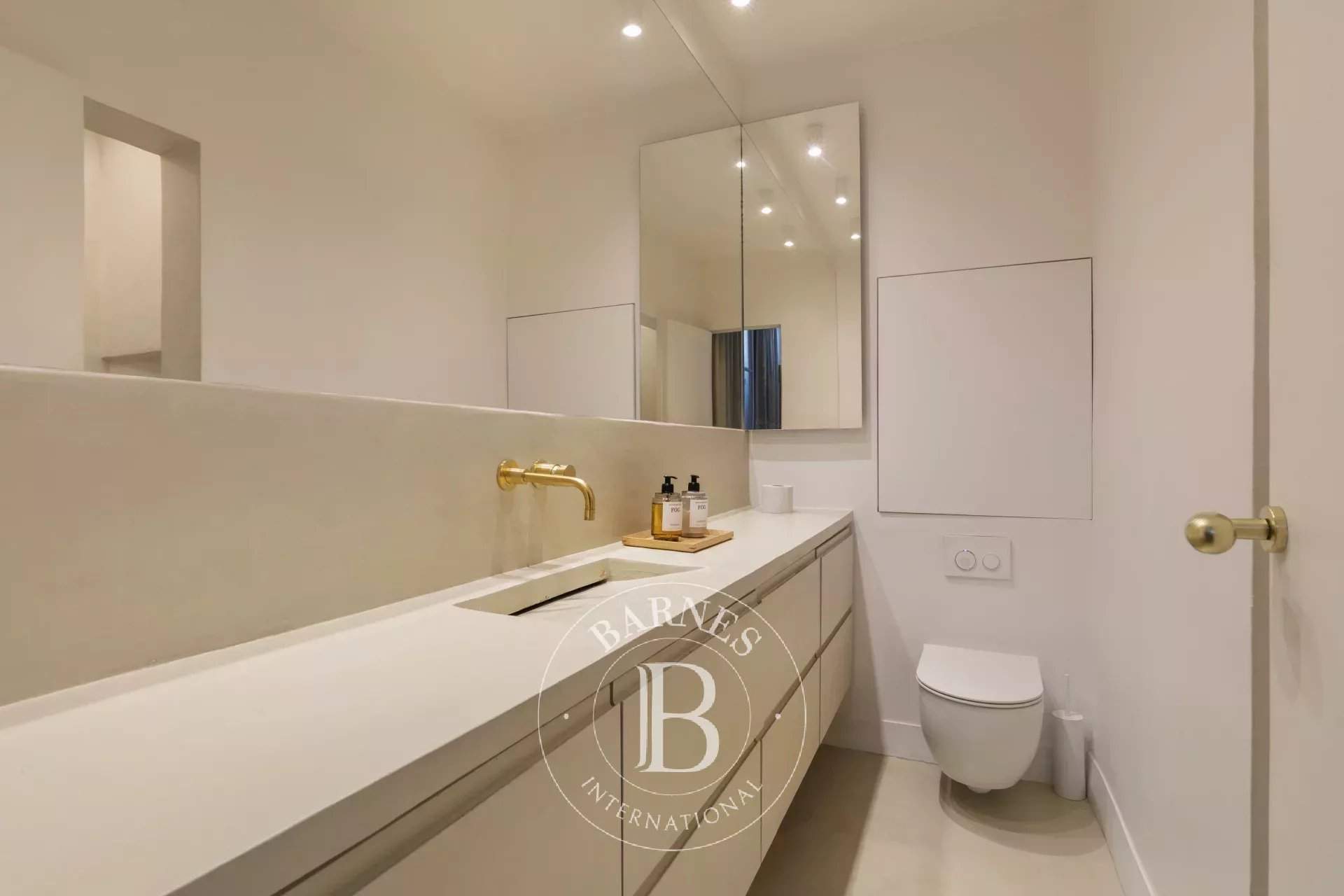 Paris  - Appartement 2 Pi&egrave;ces, 1 Chambre - picture 9