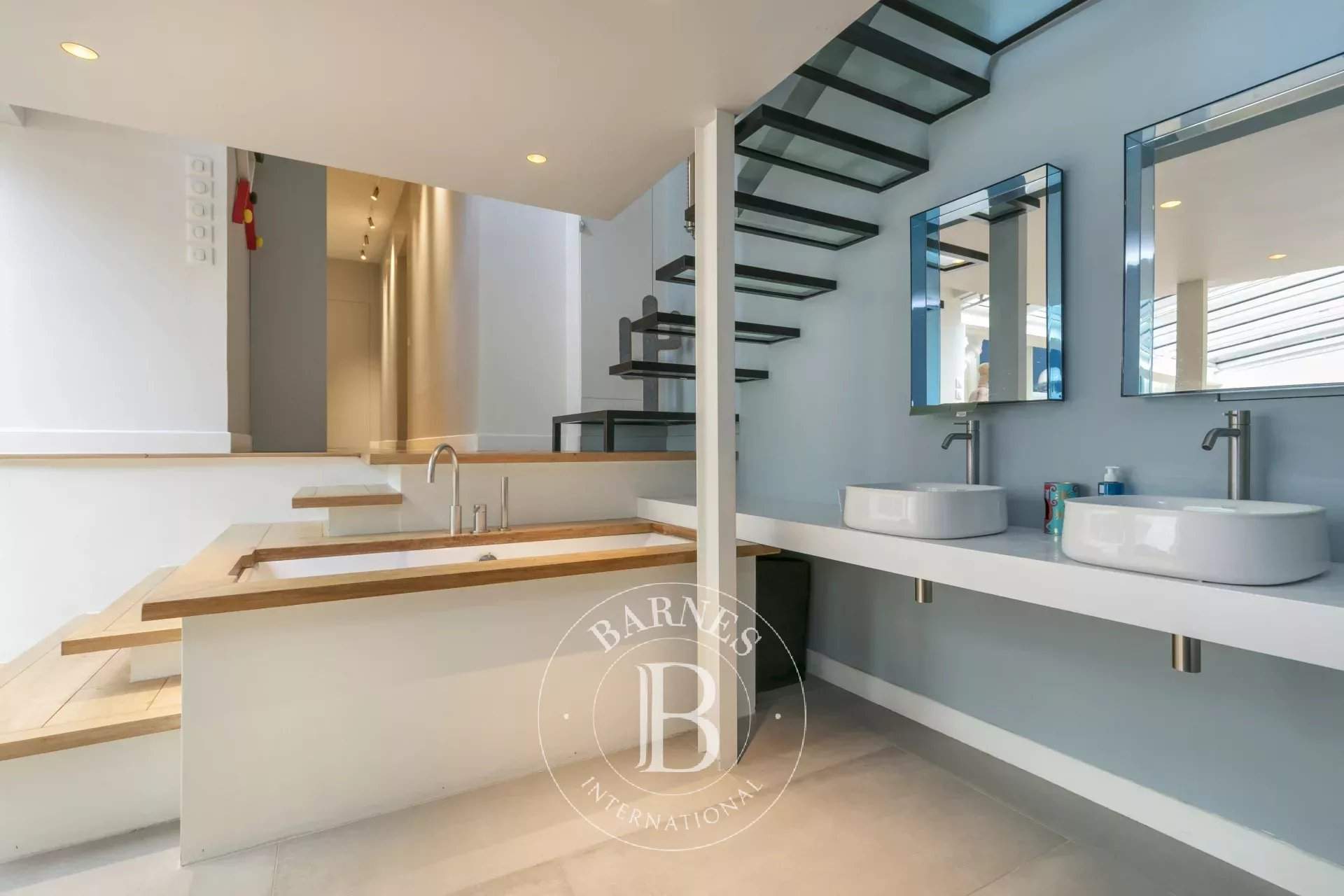 Paris  - Apartment 2 Bedrooms - picture 7