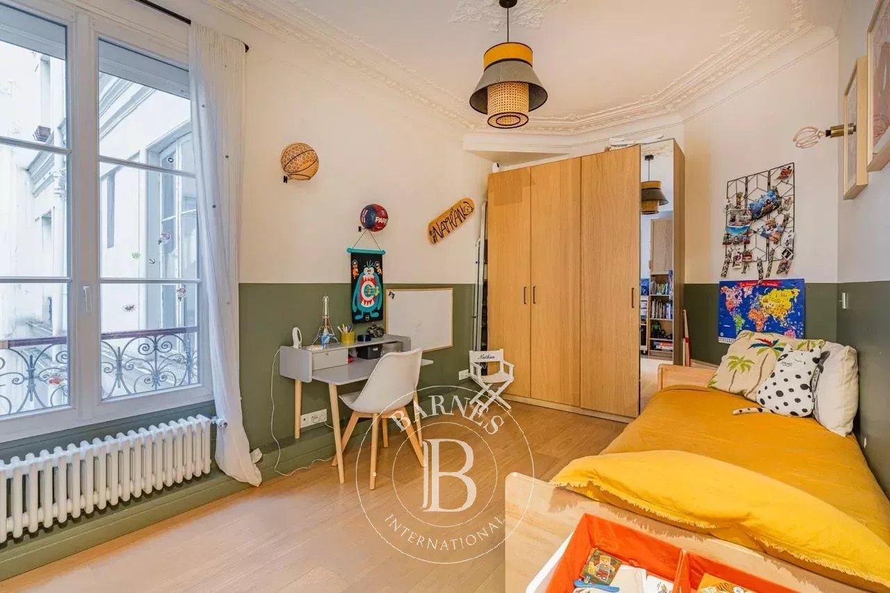 Paris  - Apartment 4 Bedrooms - picture 10