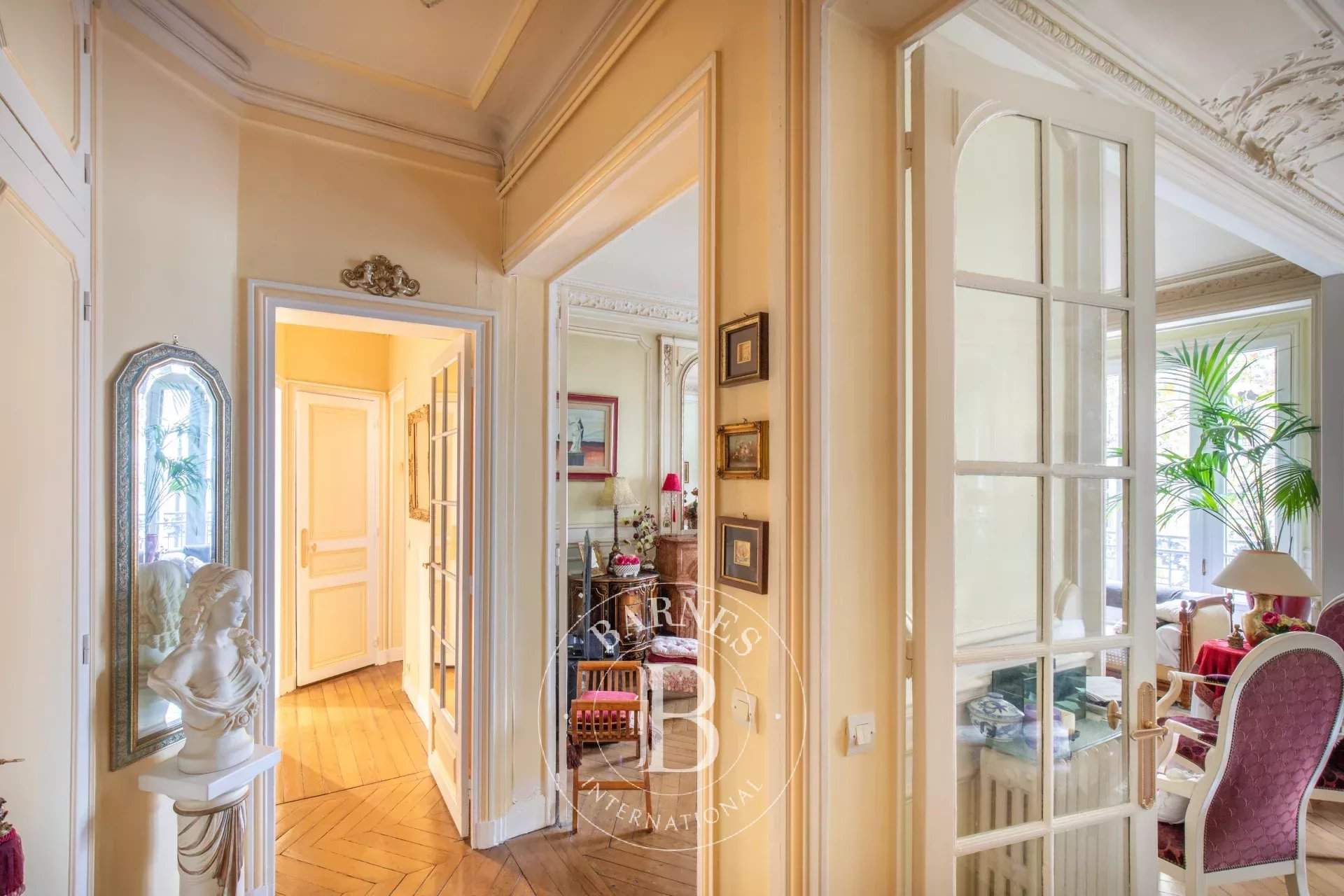 Paris  - Apartment 2 Bedrooms - picture 7
