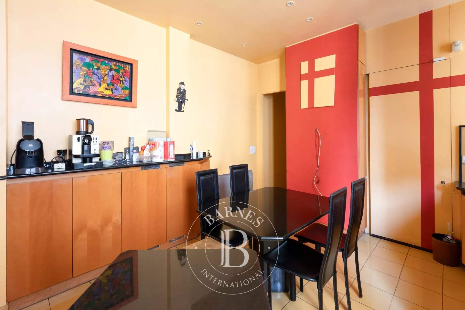 Paris  - Apartment 3 Bedrooms - picture 13