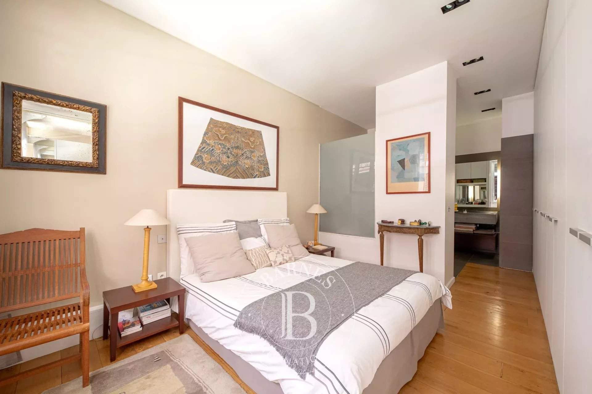 Paris  - Apartment 3 Bedrooms - picture 13
