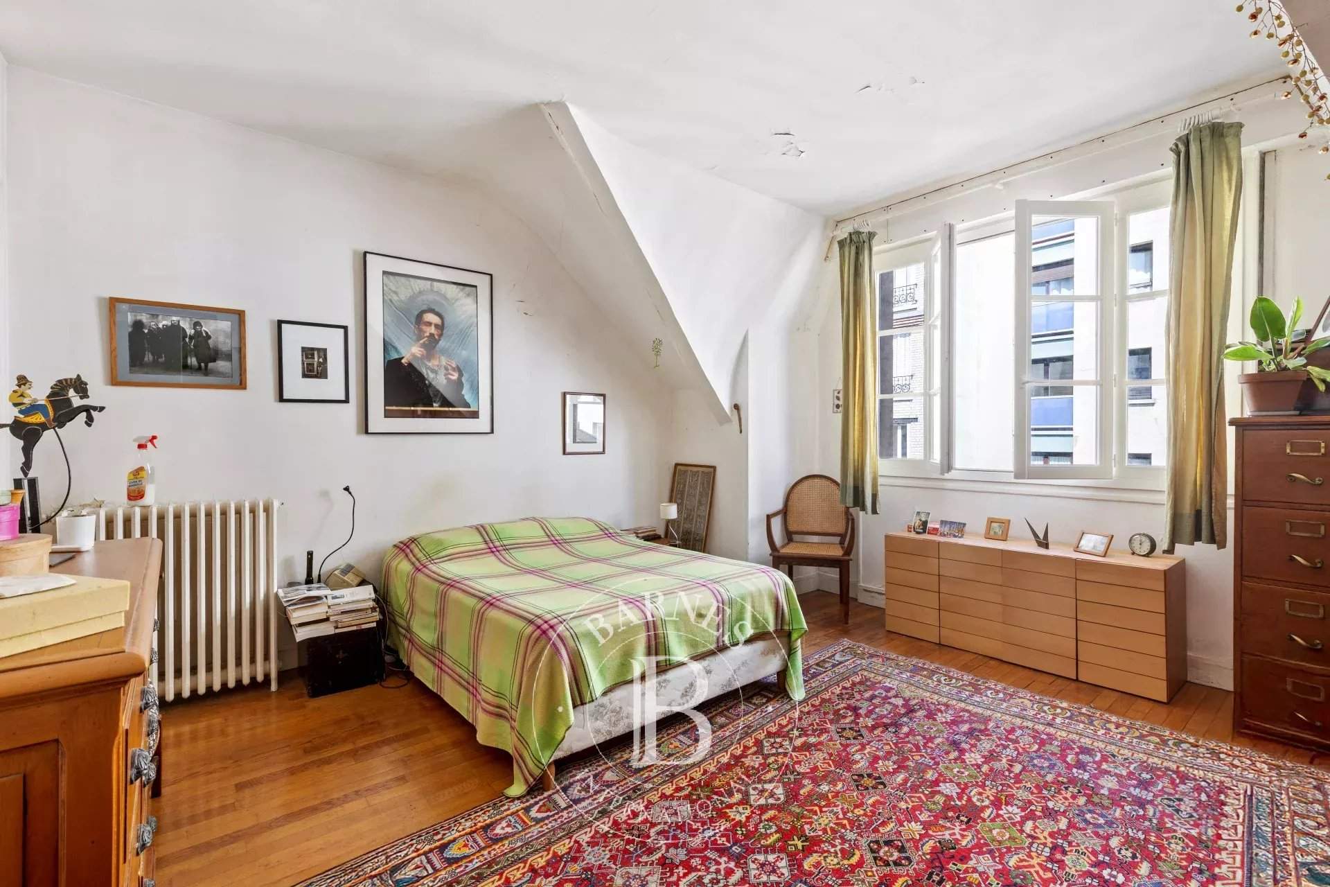 Paris  - House 4 Bedrooms - picture 6