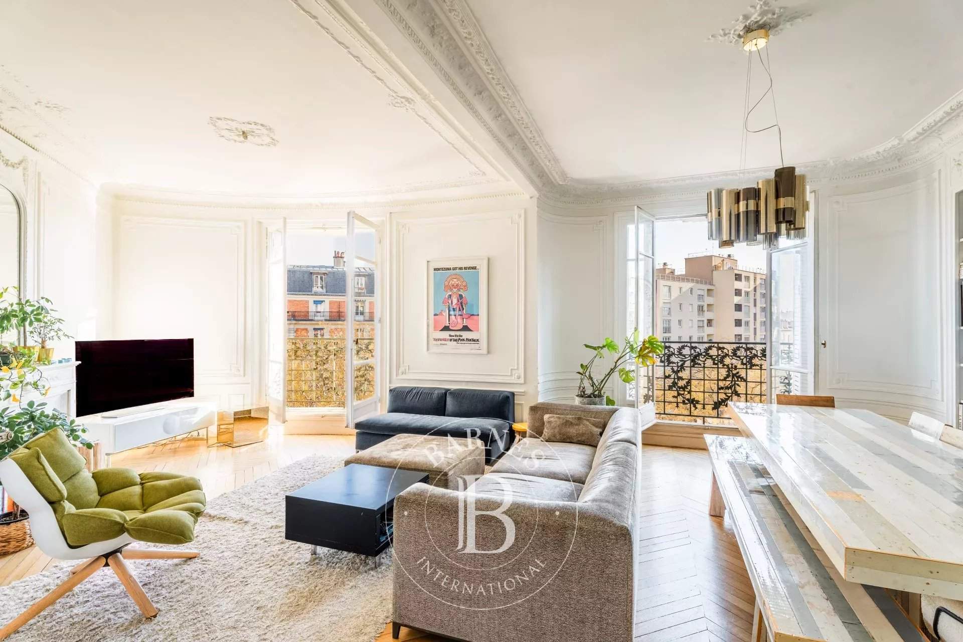 Paris  - Appartement 4 Pi&egrave;ces 3 Chambres - picture 2