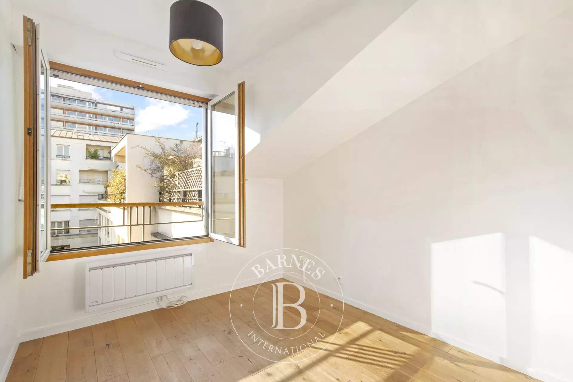 Paris  - Appartement 5 Pièces 4 Chambres - picture 12