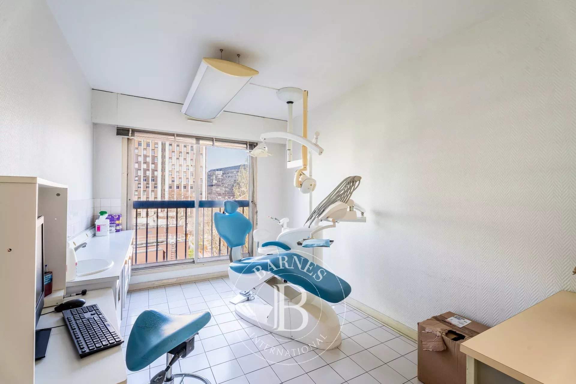 Paris  - Appartement 4 Pi&egrave;ces 3 Chambres - picture 11