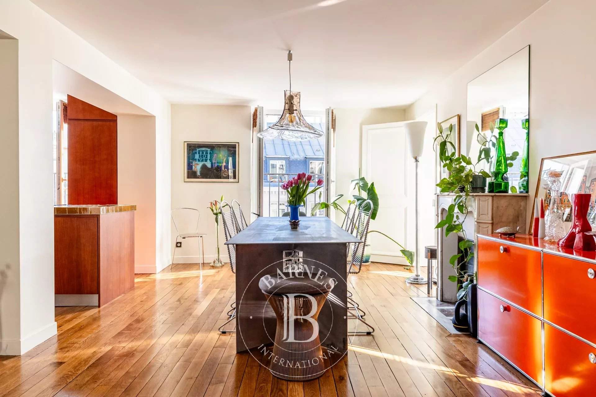 Paris  - Appartement 4 Pi&egrave;ces 2 Chambres - picture 3