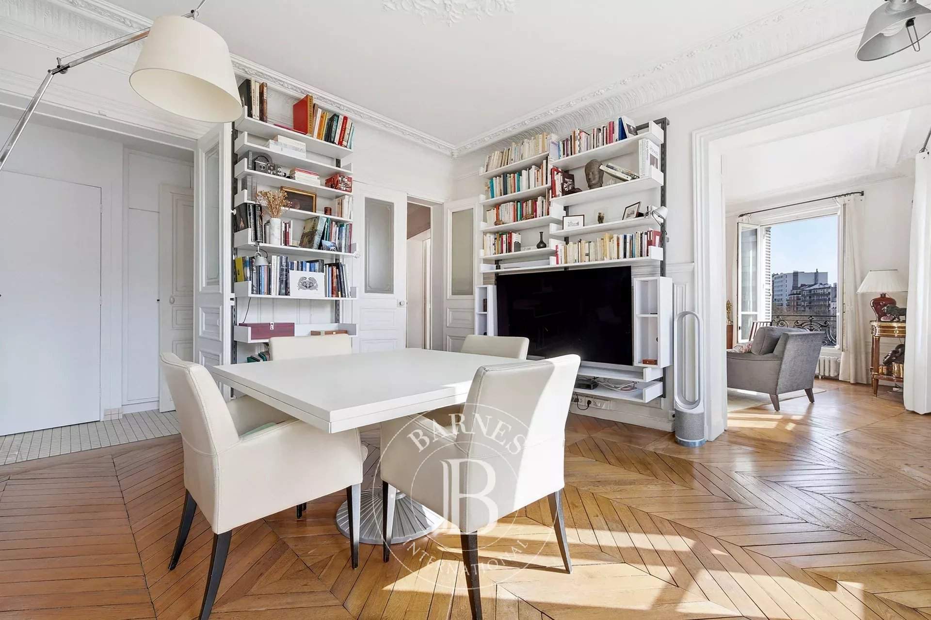 Paris  - Appartement 4 Pi&egrave;ces 3 Chambres - picture 8