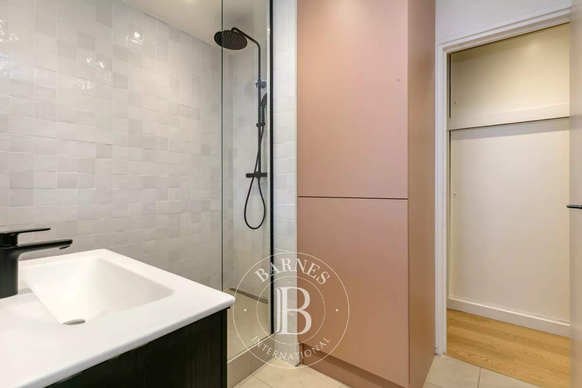 Paris  - Apartment 1 Bedroom - picture 6