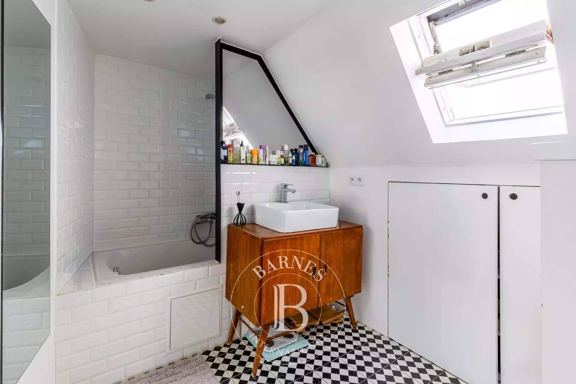 Paris  - Apartment 2 Bedrooms - picture 10